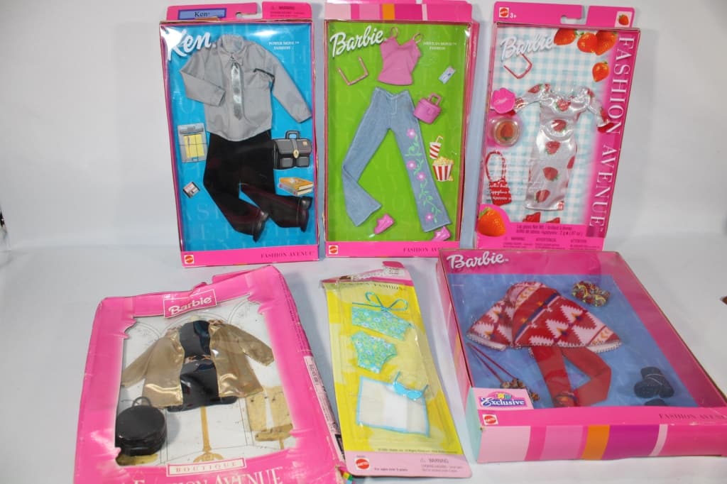 Lot of 6 Barbie Clothes - New in Package (1 of 5)