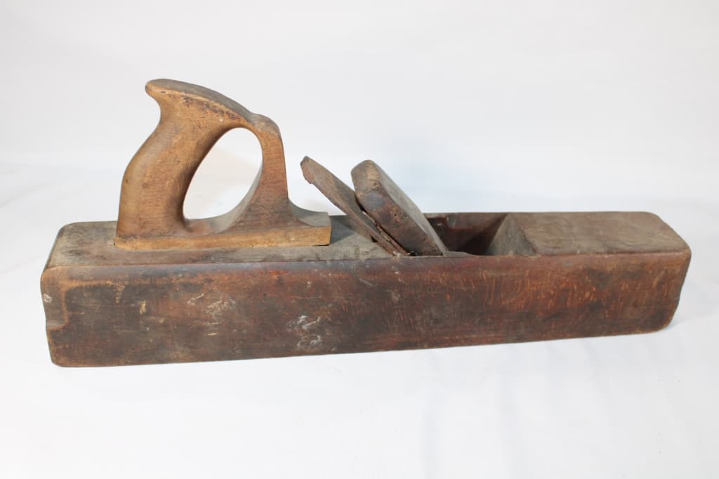 Antique Alex Mathieson Wood Plane (1 of 3)