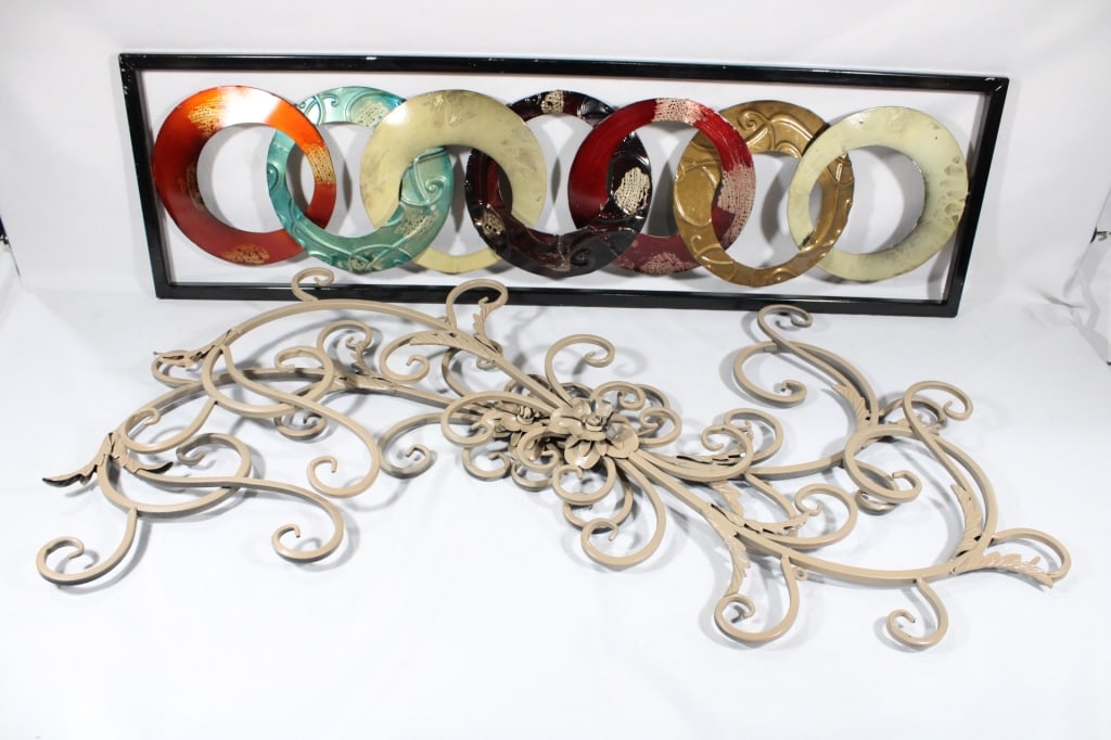 Large metal wall decor (1 of 3)