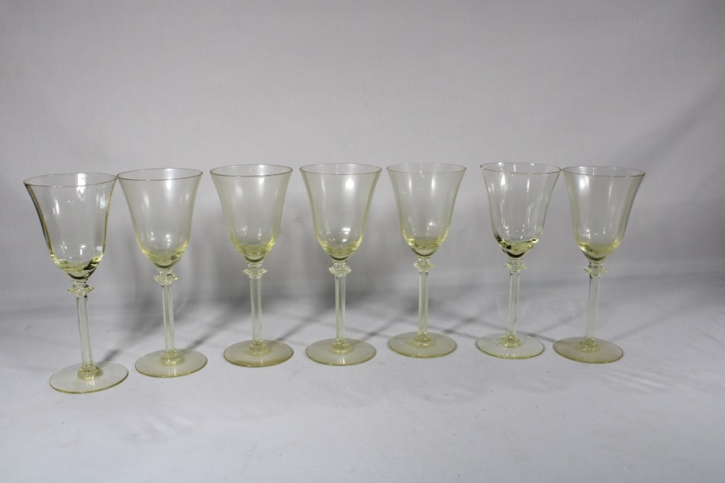 Fostoria Crystal Topaz Wine Glasses - Set of 7: Good overall as pictured