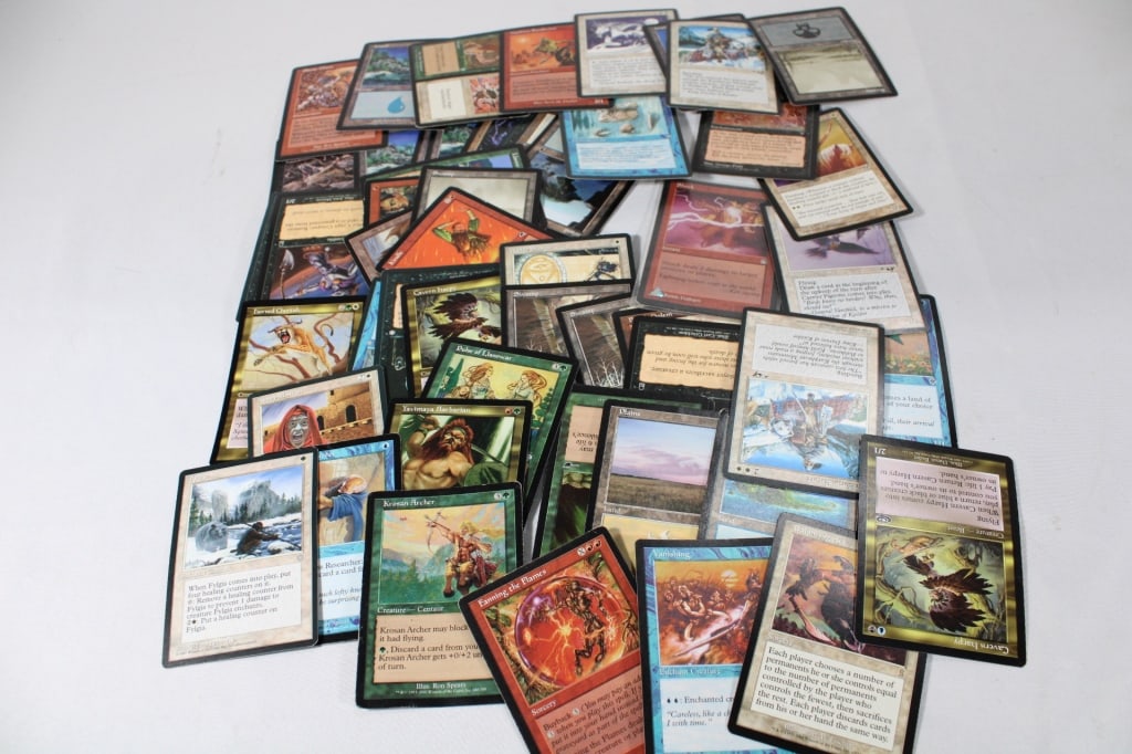 Lot of Magic the Gathering Trading Cards: good overall as pictured