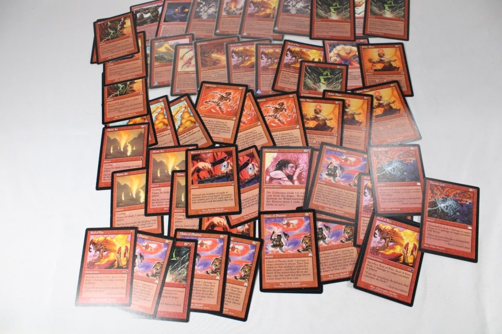 Lot of Magic the Gathering Trading Cards: good overall as pictured