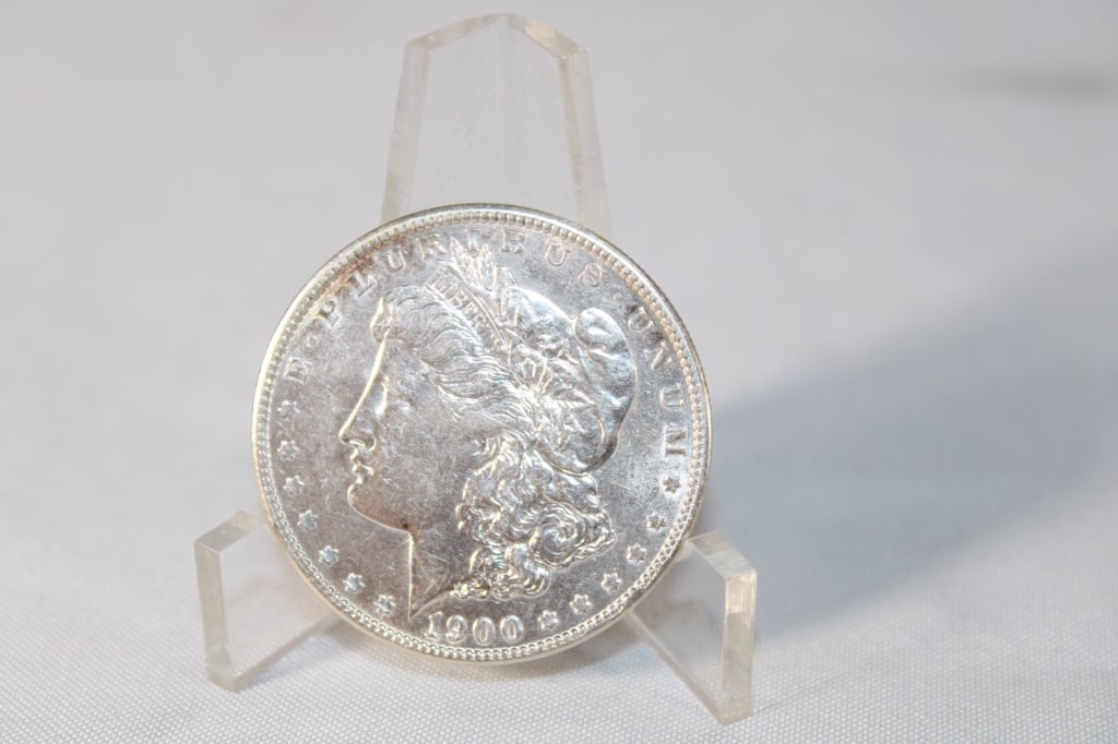 1900-P Morgan Silver Dollar (1 of 3)