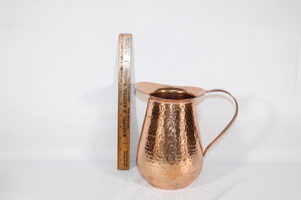 Hammered copper pitcher unmarked: Good overall as pictured