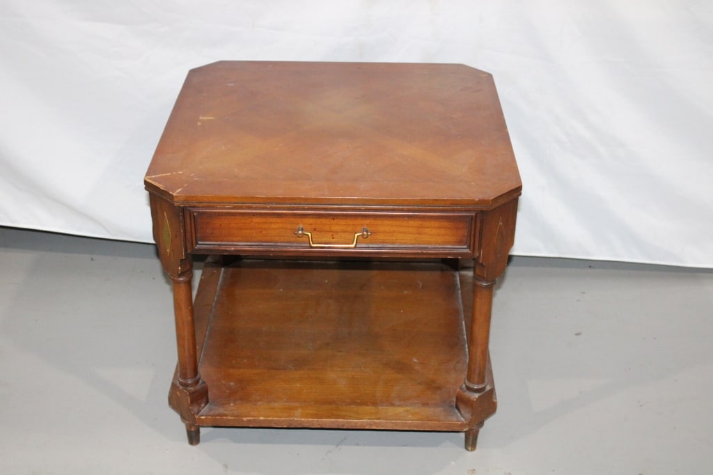 Vintage Two Tier Occasional Table (1 of 3)