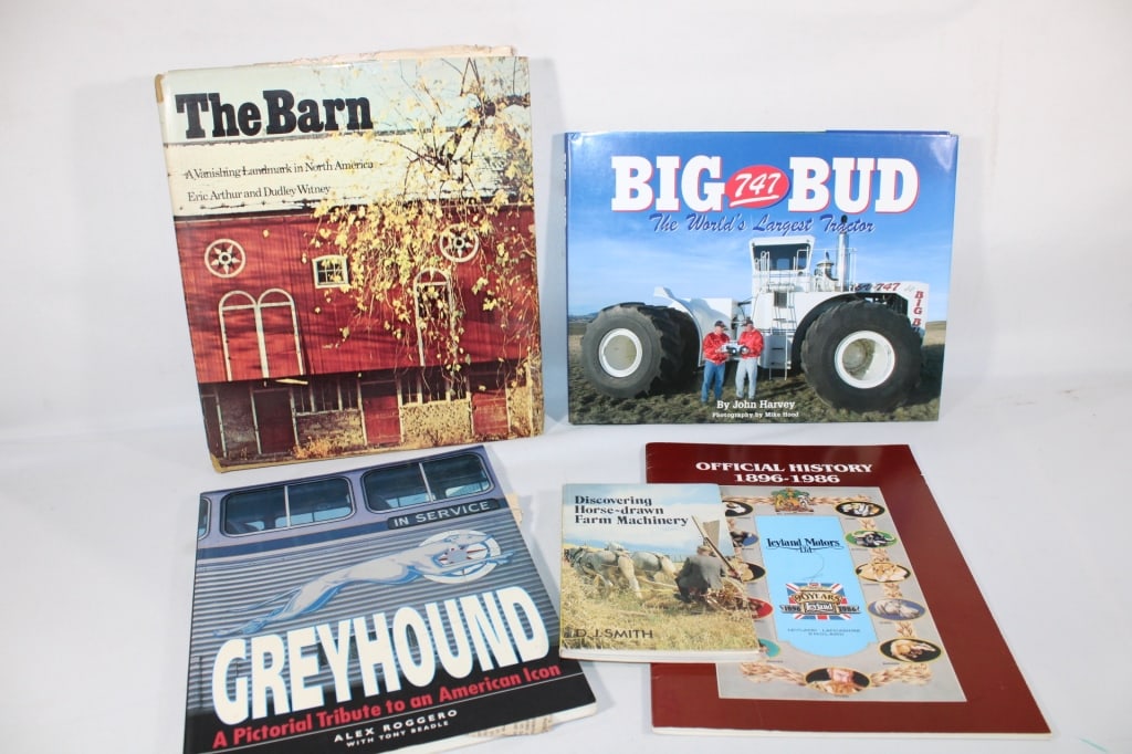 Variety Lot of Vintage Books - Barn, Greyhound etc: Good overall as pictured