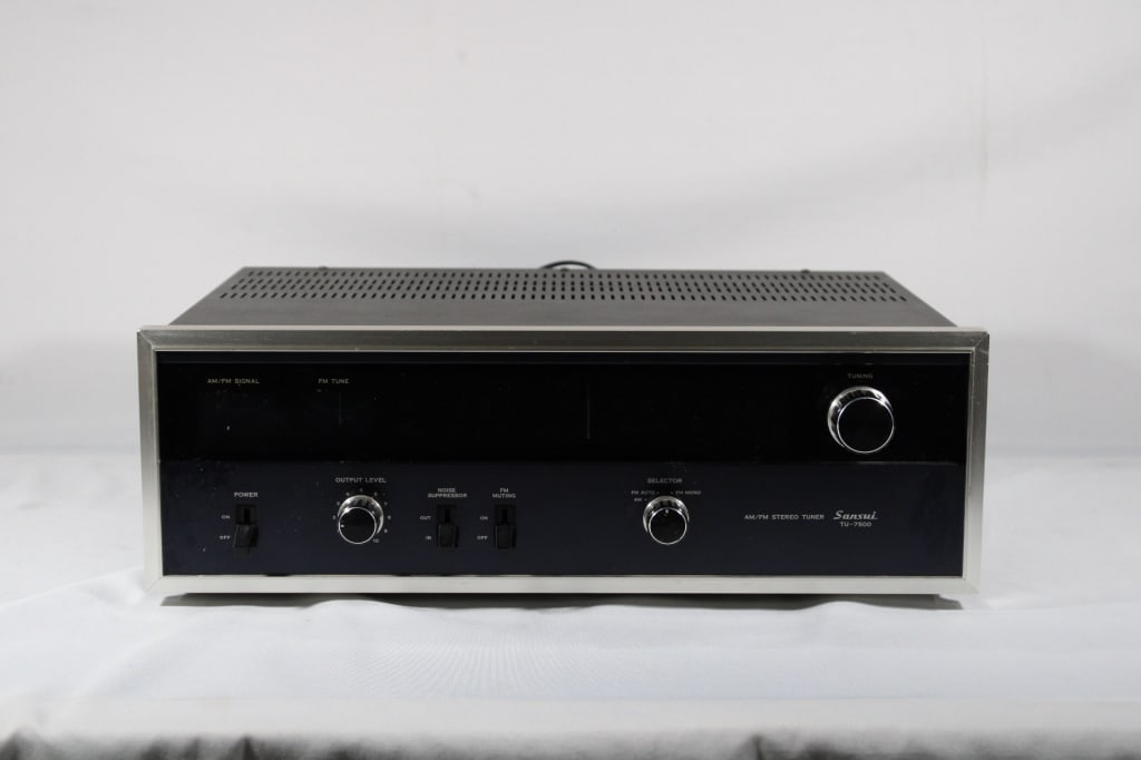 Sansui Stereo Tuner TV-7500  Circa: 1970 (1 of 3)