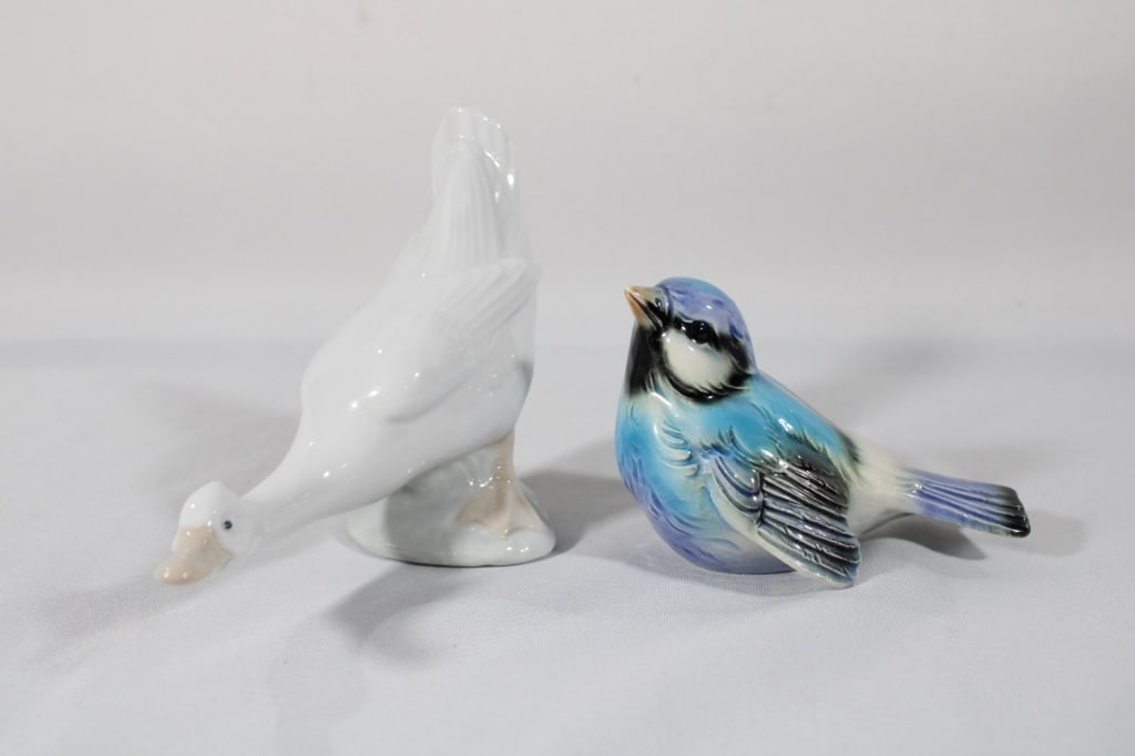 Nao Goose & Goebel Blue Sparrow: Good overall as pictured.