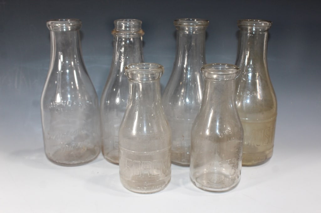 Lot of 5 Vintage Milk Glass Bottles (1 of 3)