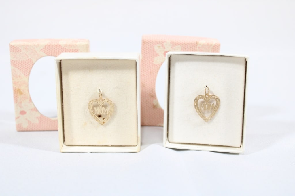 14kt Gold Pair of Mom Pendants: good overall as pictured