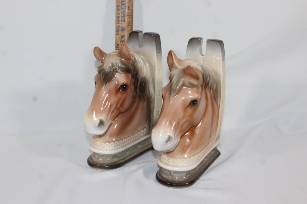 VTG Japan horse bookends: Good overall as pictured