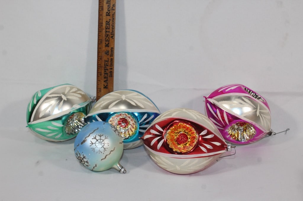 Vintage Glass Christmas ornaments: Good overall as pictured WEST GERMANY