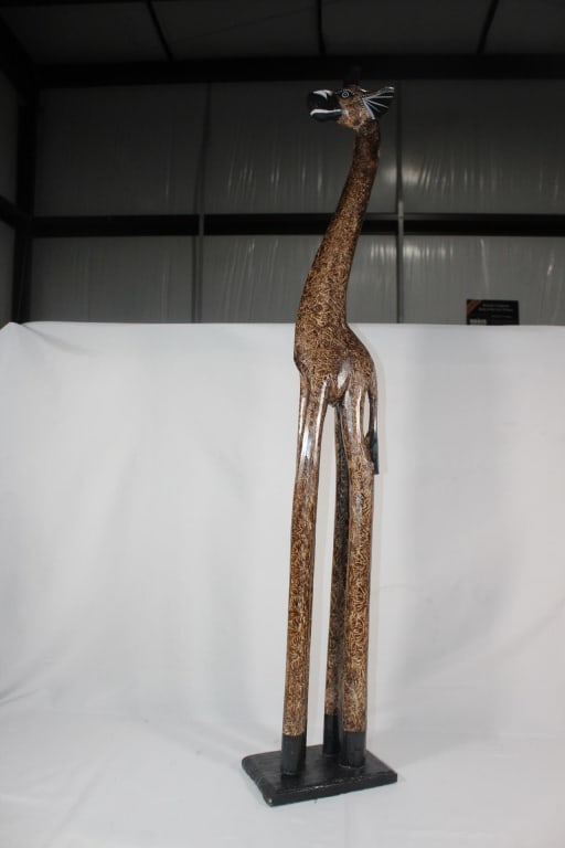 Handcarved, Handpainted Wood Carved Giraffe: measures about 40 inches tall