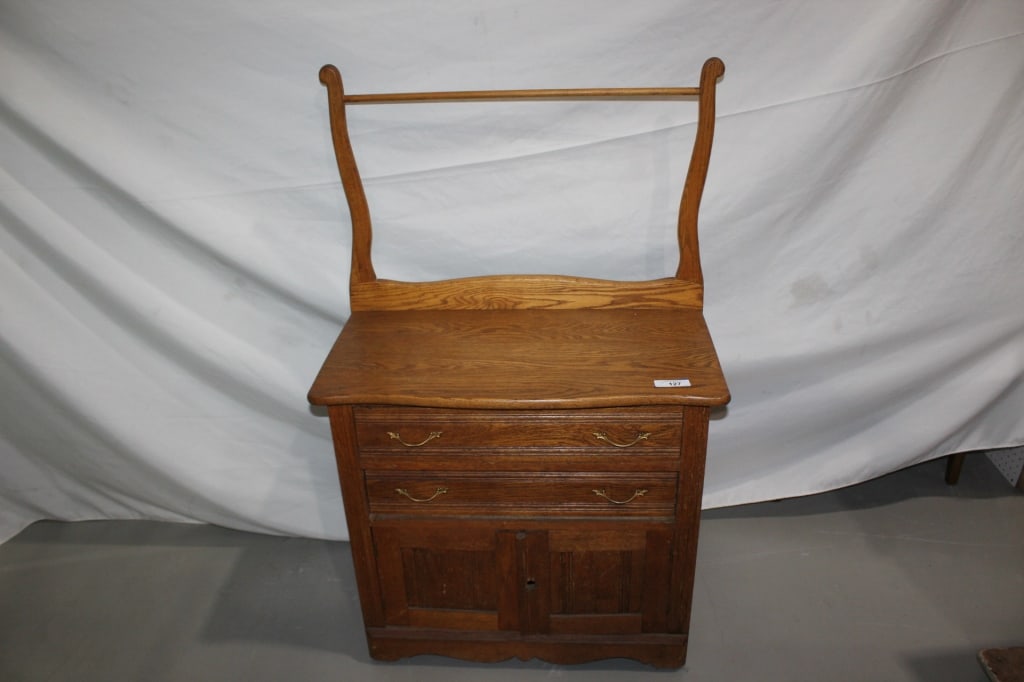 Oak wash stand with towel rack (1 of 3)