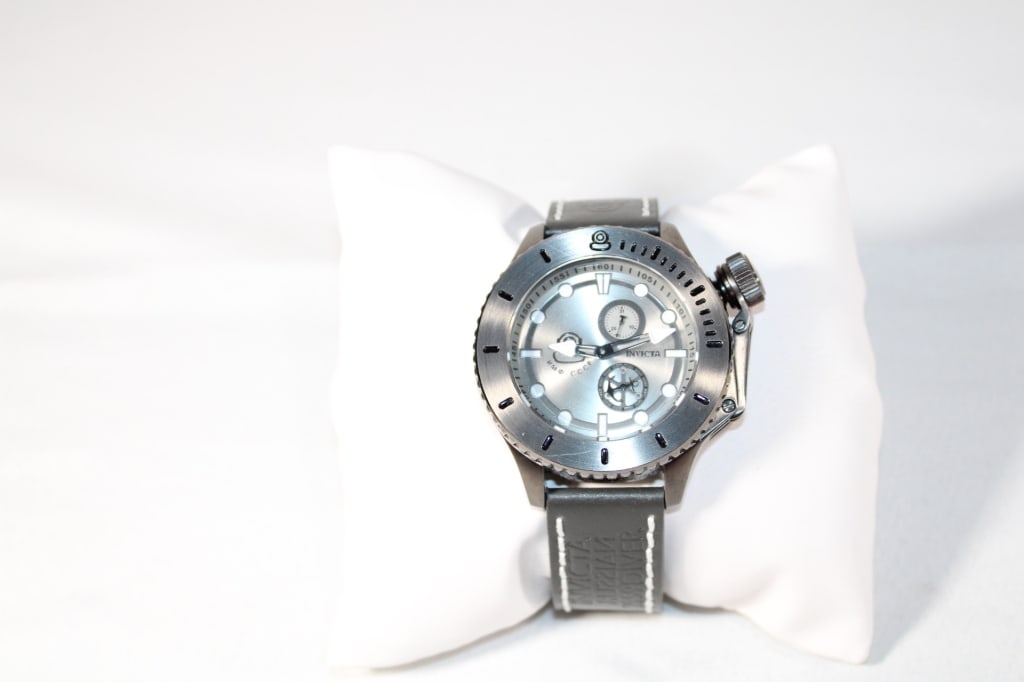 Invicta Men's Russian Diver Watch Model 22012: good overall condition - untested