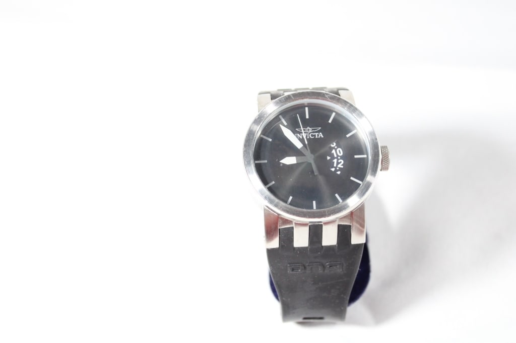 Invicta DNA Urban 10404: good overall condition - untested