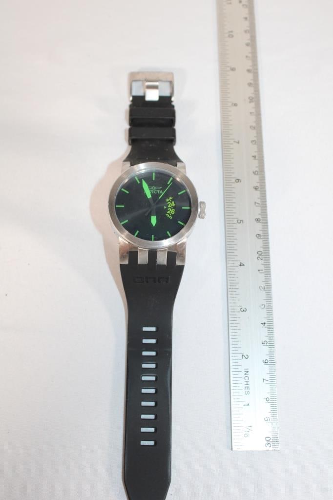 INVICTA DNA URBAN Mens watch: good overall condition - untested