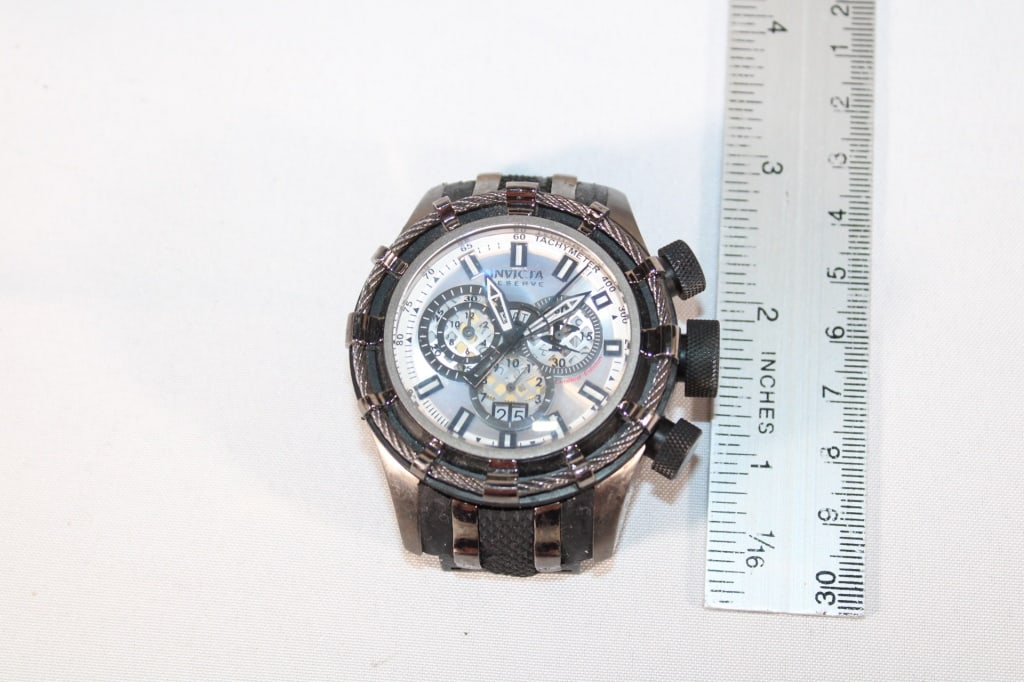 INVICTA Bolt Trinite Mens watch: good overall condition - untested Missing band