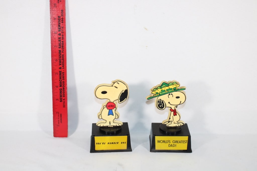 VTG Snoopy trophies: Good Overall Condition