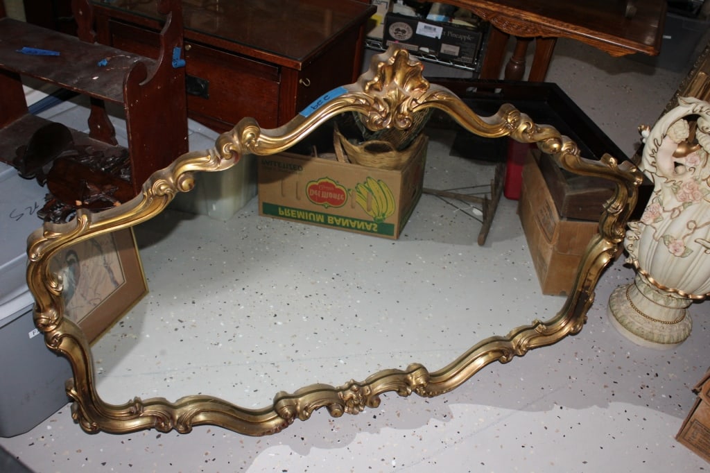 Large decorative mirror (1 of 2)