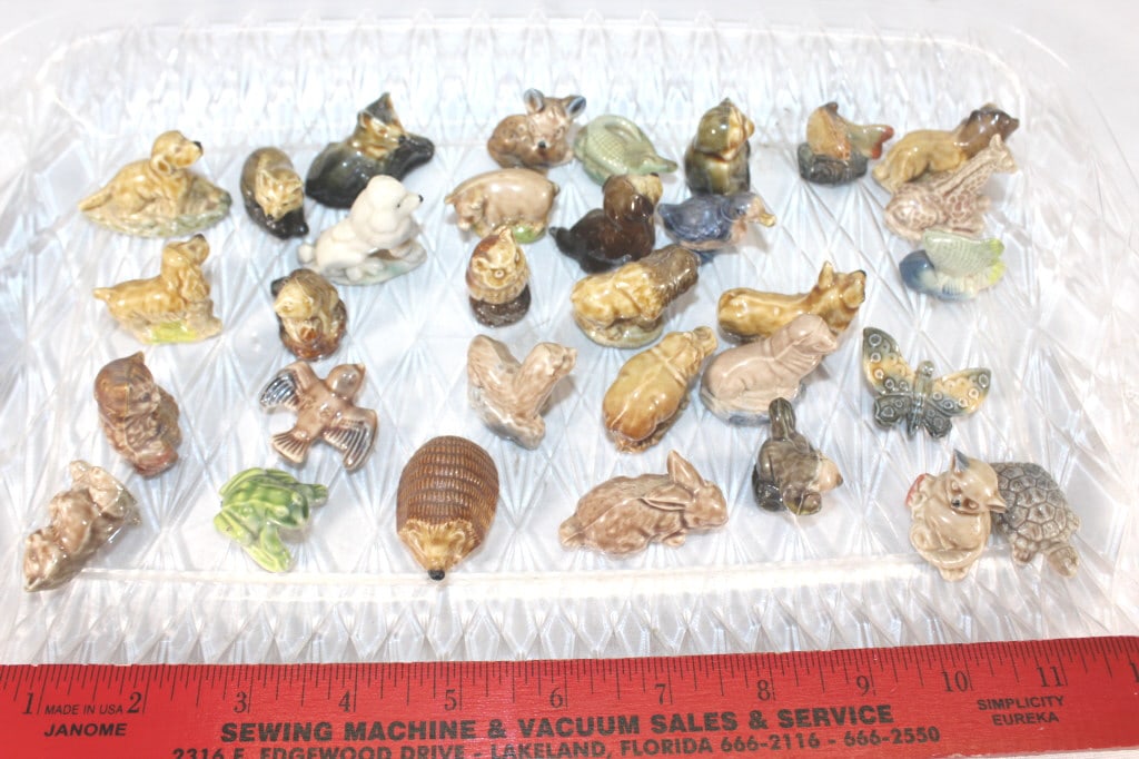 Wade figurines Complete Set 1967-1972 animals: Good overall as pictured