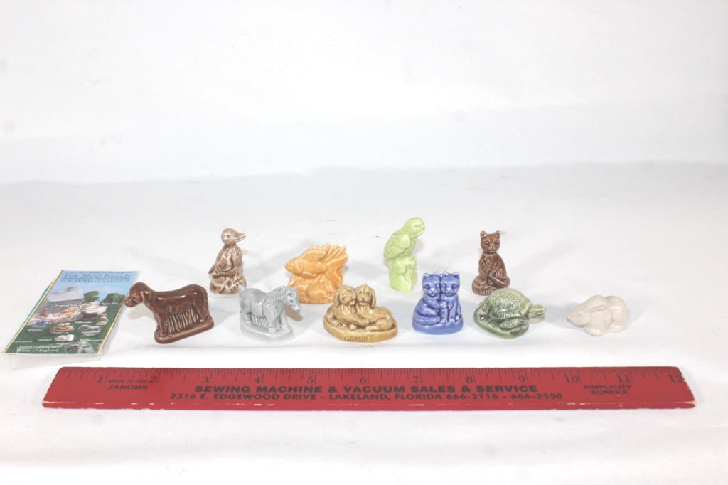 Wade figurines Pet shop friends collection: Good overall as pictured