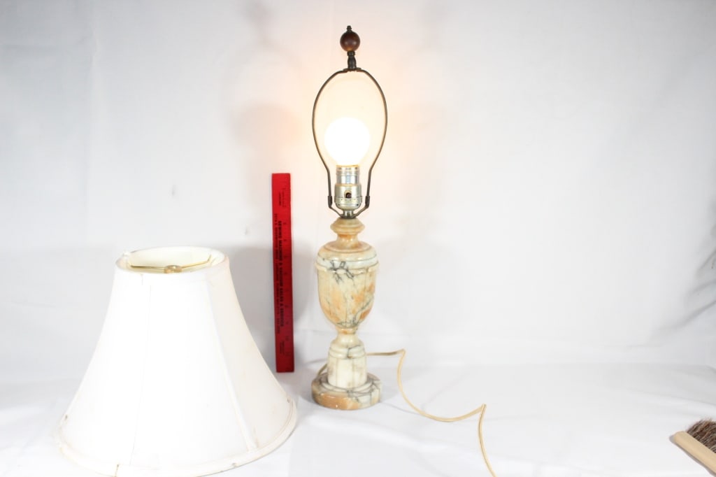 Vintage &  Marble Base Table Lamp & Shade (1 of 2)