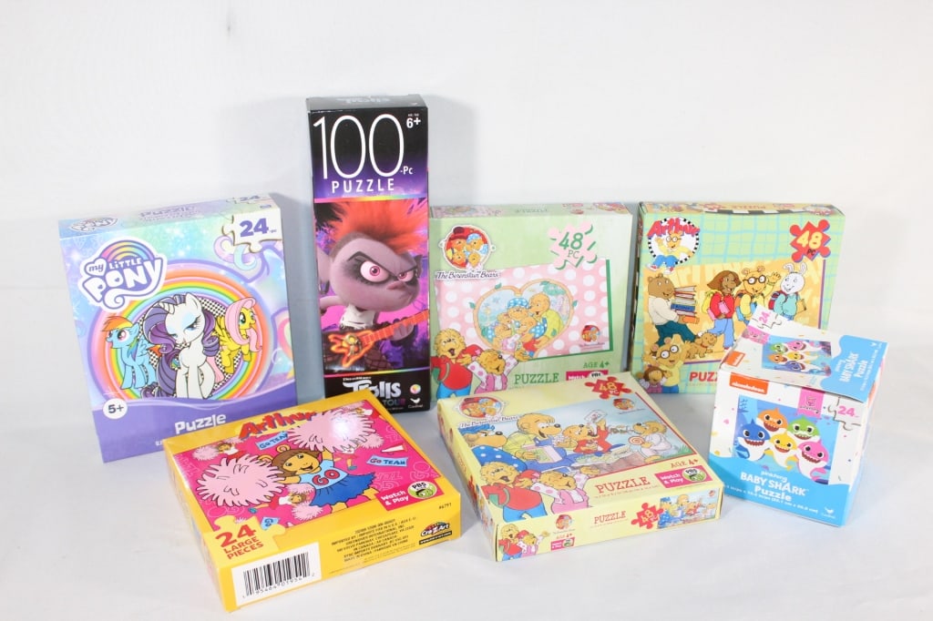 Lot of New Puzzles - Berenstein Bears, Trolls etc: Good overall as pictured