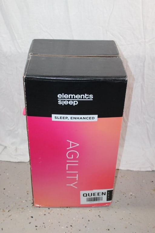 Queen Sized Elements Sleep Mattress Topper - New: Good overall as pictured