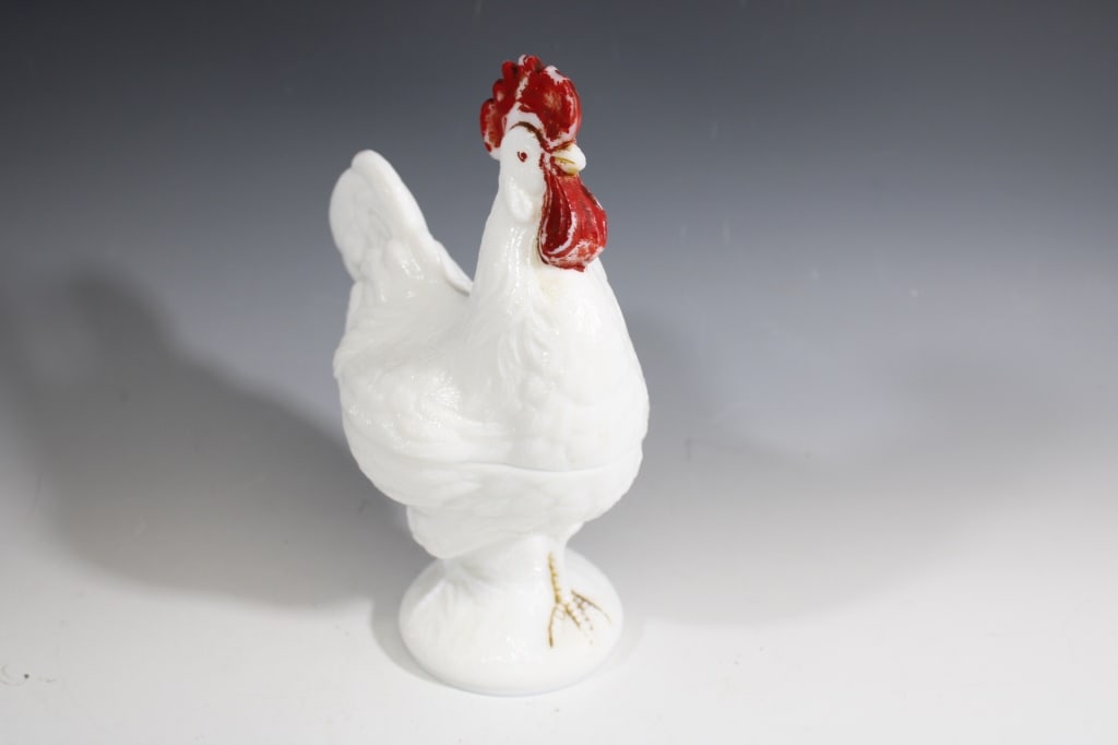 Vintage Westmoreland Standing Rooster (1 of 5)