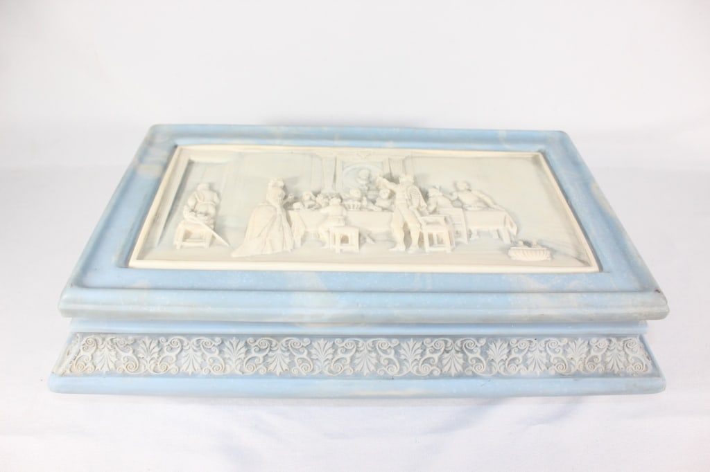 Genunine Inlay Stone Dresser Box - needs repair (1 of 4)
