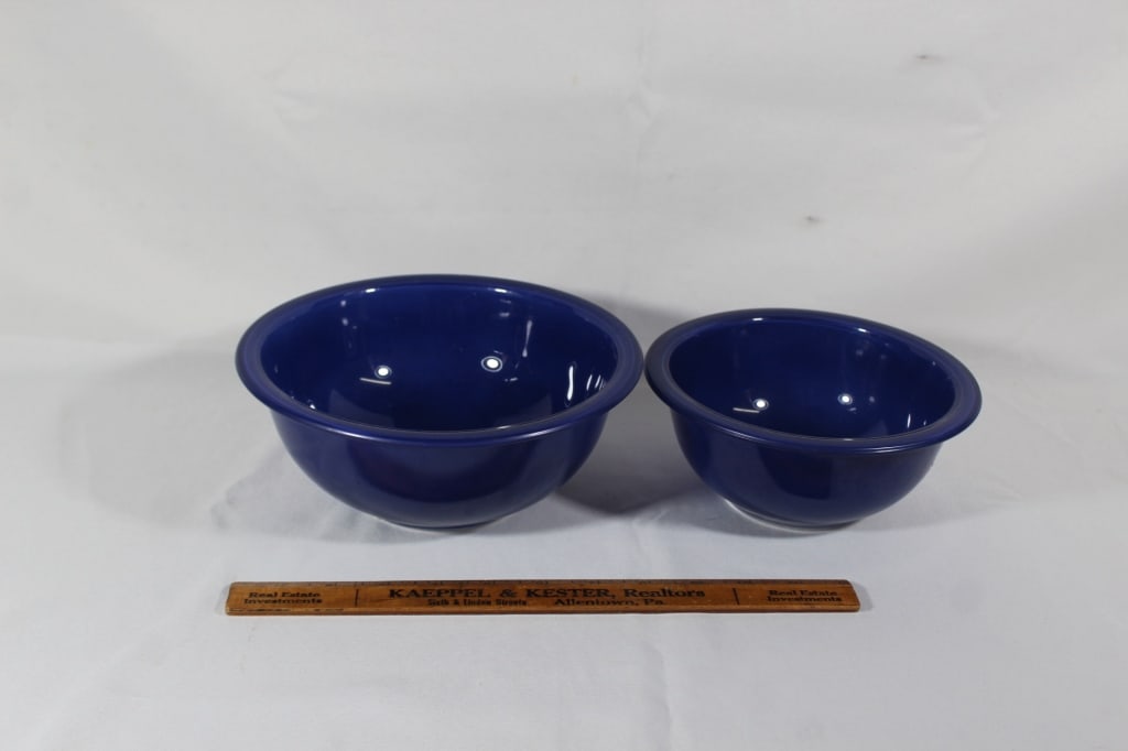 2 Cobalt Blue Pyrex Bowls: good overall as pictured