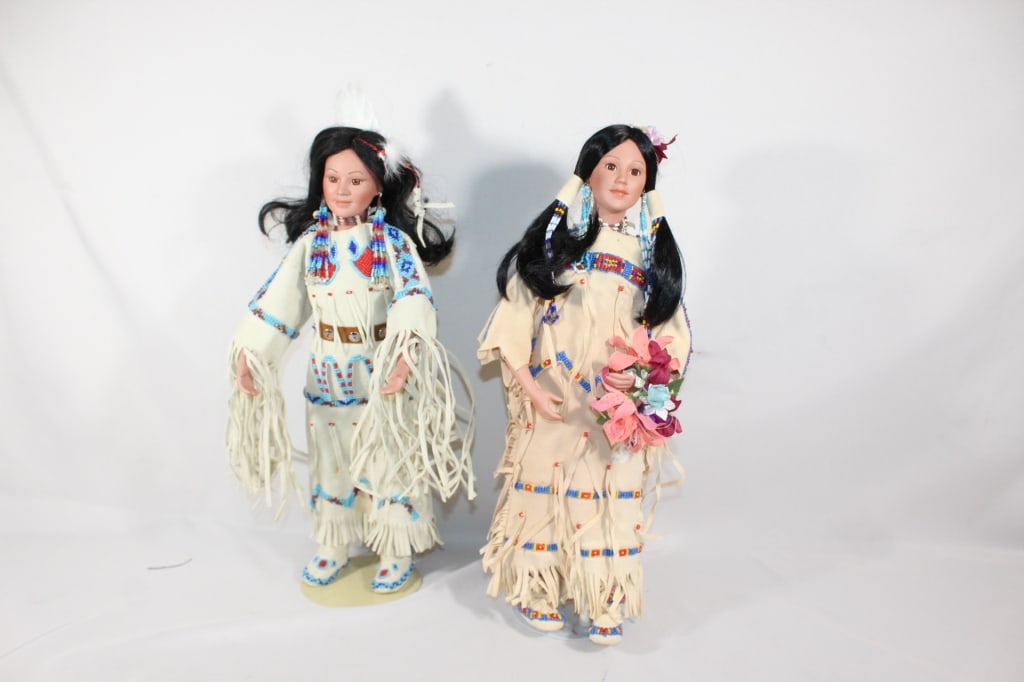 Danbury Mint Collection Bride Collection (1 of 7)