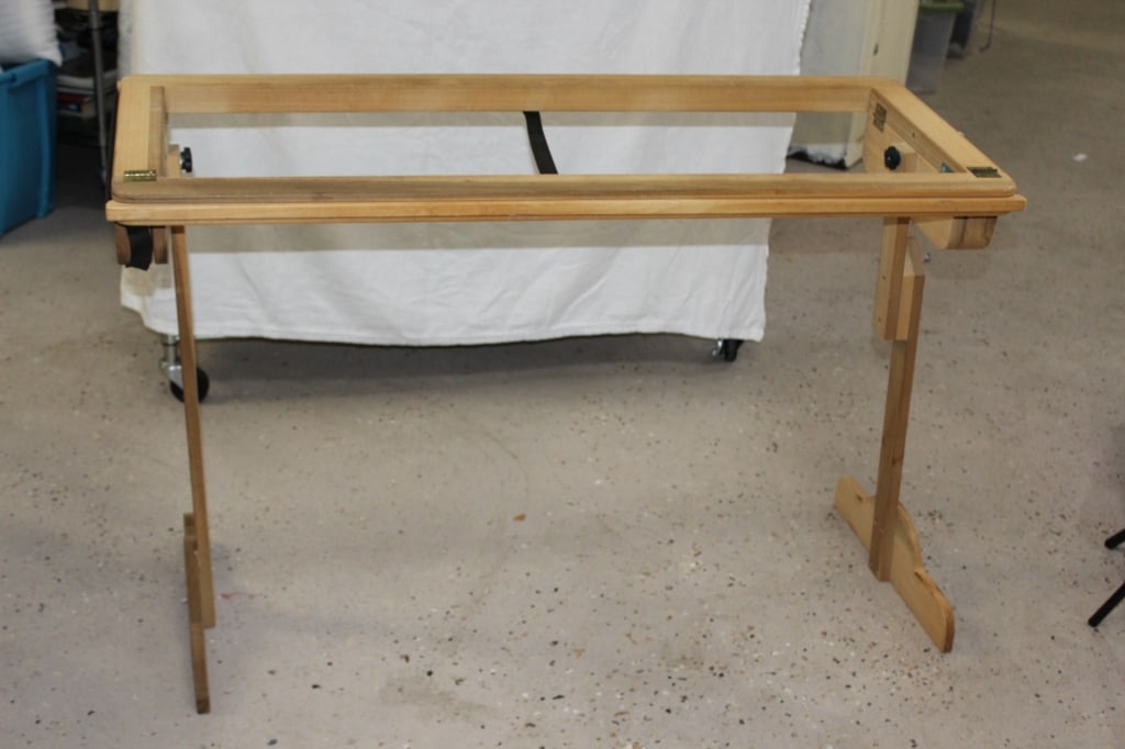 Ulmer Quilter/ Amish Quilt Frame Auction