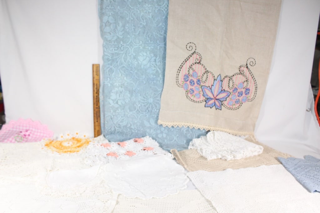 Lot Of Doilies, Runner, and Table cloth: Good overall as pictured.