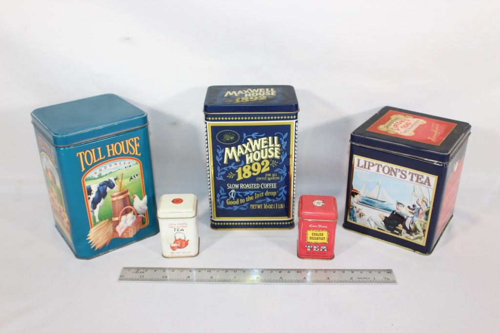 Lot of Kitchen Tins /5 (1 of 1)