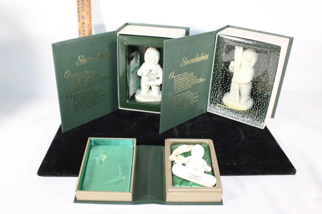 Three Department 51 Snowbabies in boxes: Good overall as pictured
