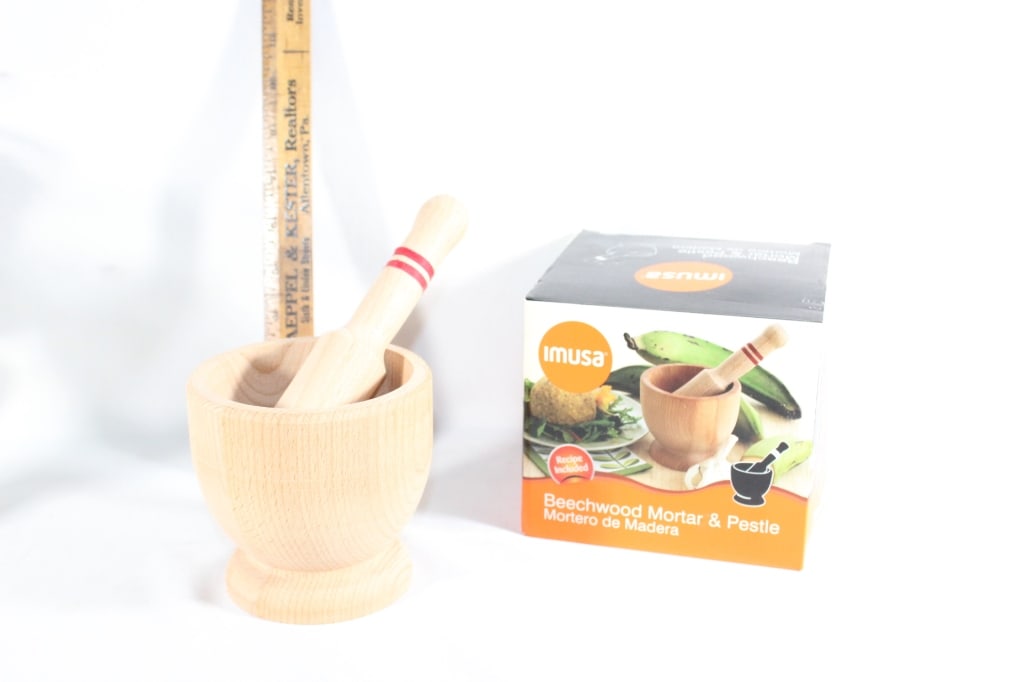 Beechwood Mortar and pestle: Good overall as pictured