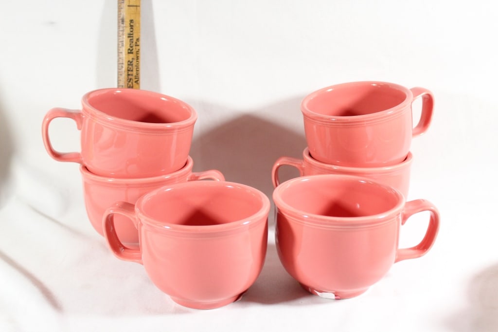 6 Fiesta Flamingo Homer Laughlin jumbo mugs: Good overall as pictured