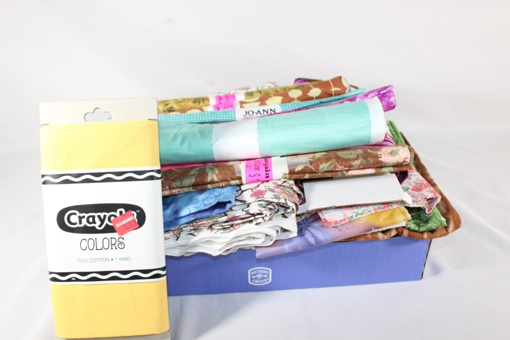 10 lbs Quilt Fabric -Crayola etc.: Good overall as pictured