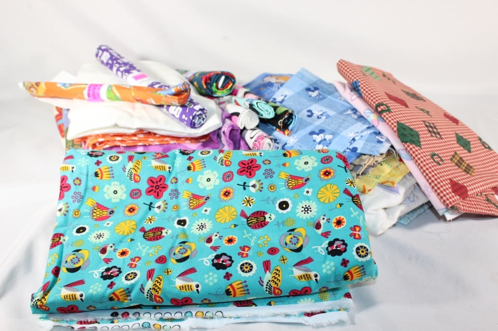 10 lbs Quilt Fabric -Emma & Mila etc.: Good overall as pictured