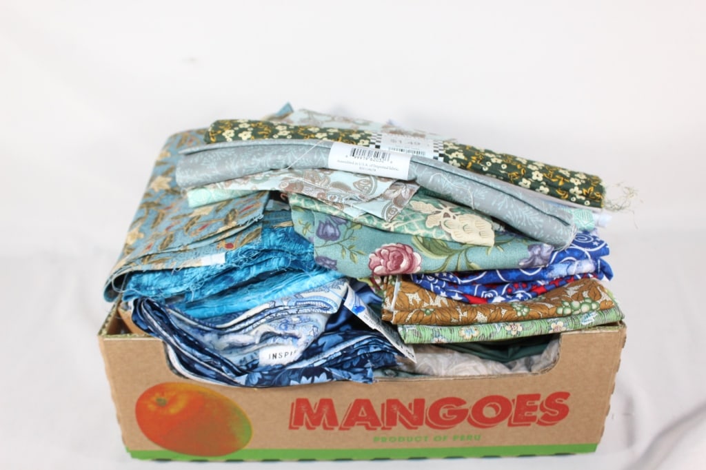 10 lbs Quilt Fabric -Waverly etc.: Good overall as pictured