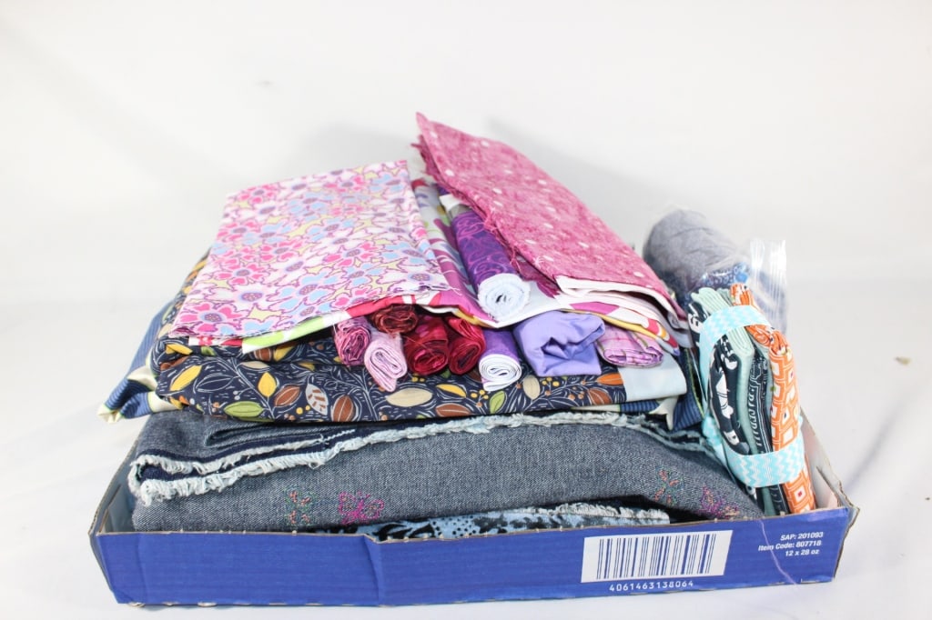 10 lbs Quilt Fabric -Lila Tueller etc.: Good overall as pictured