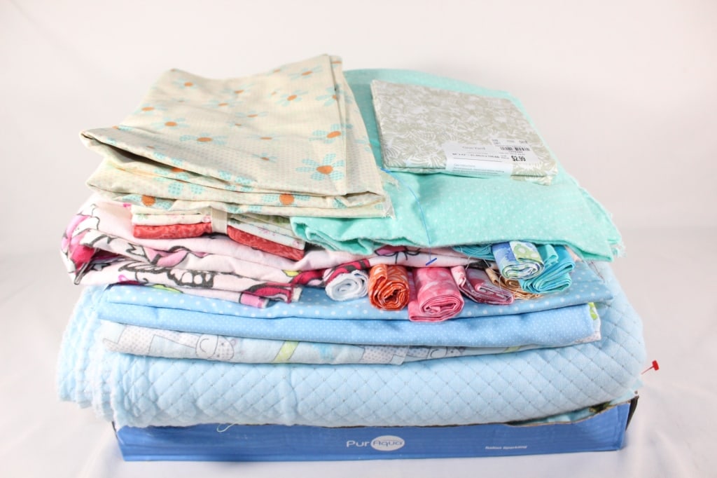 10 lbs Quilt Fabric -Fat Quarters and Rolls etc.: Good overall as pictured
