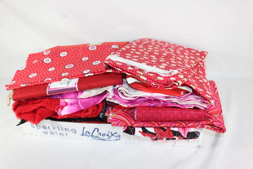 10 lbs Quilt Fabric -Rose & Hubble etc.: Good overall as pictured