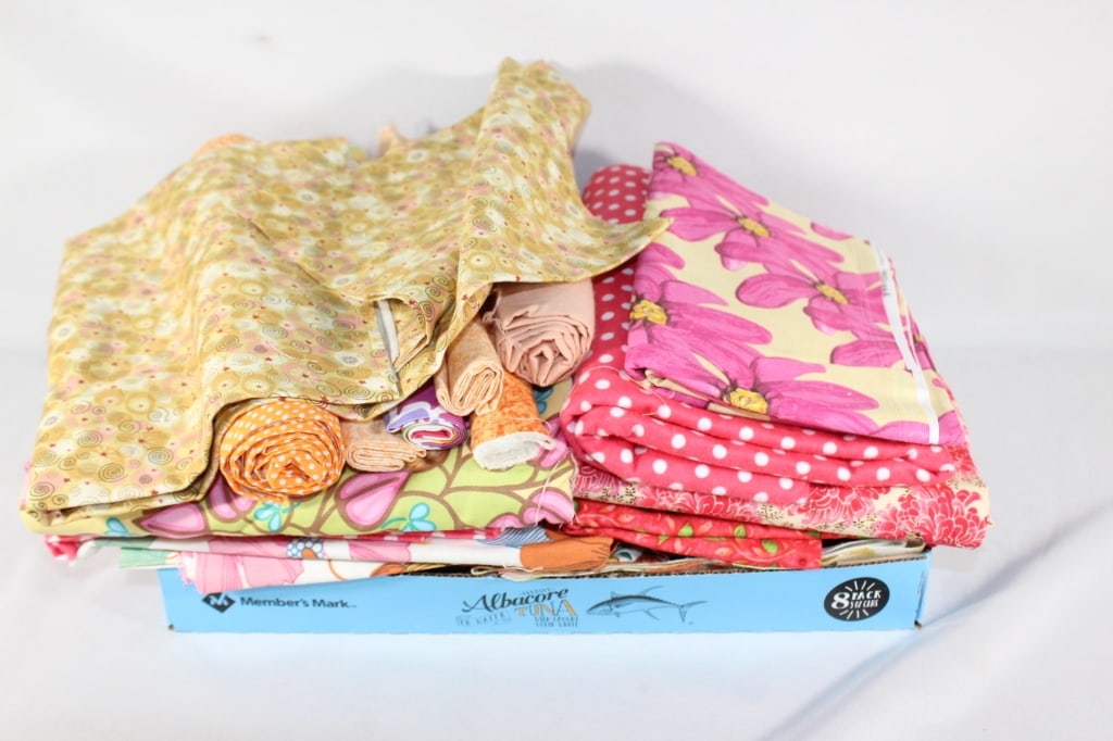 10 lbs Quilt Fabric -Treetop Fancy etc.: Good overall as pictured