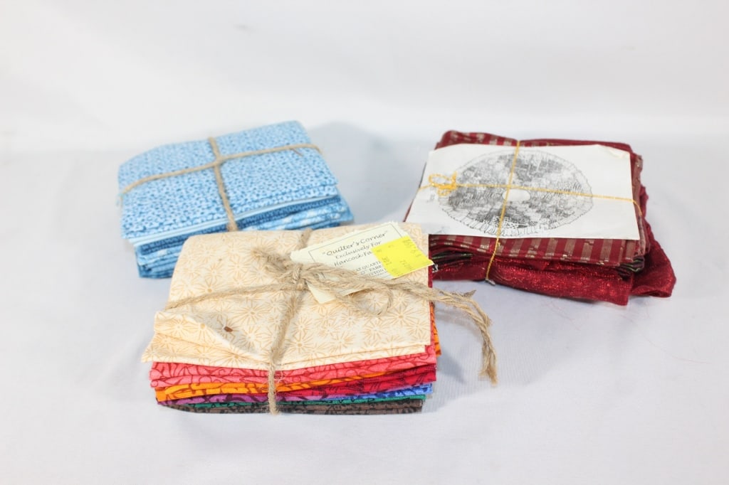 Lot of 3 Quilters Corners Square Fabrics: Good overall as pictured