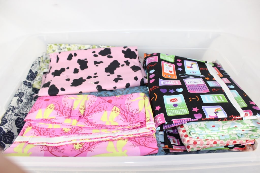 10 lbs Quilt Fabric -Hoffman California etc.: Good overall as pictured