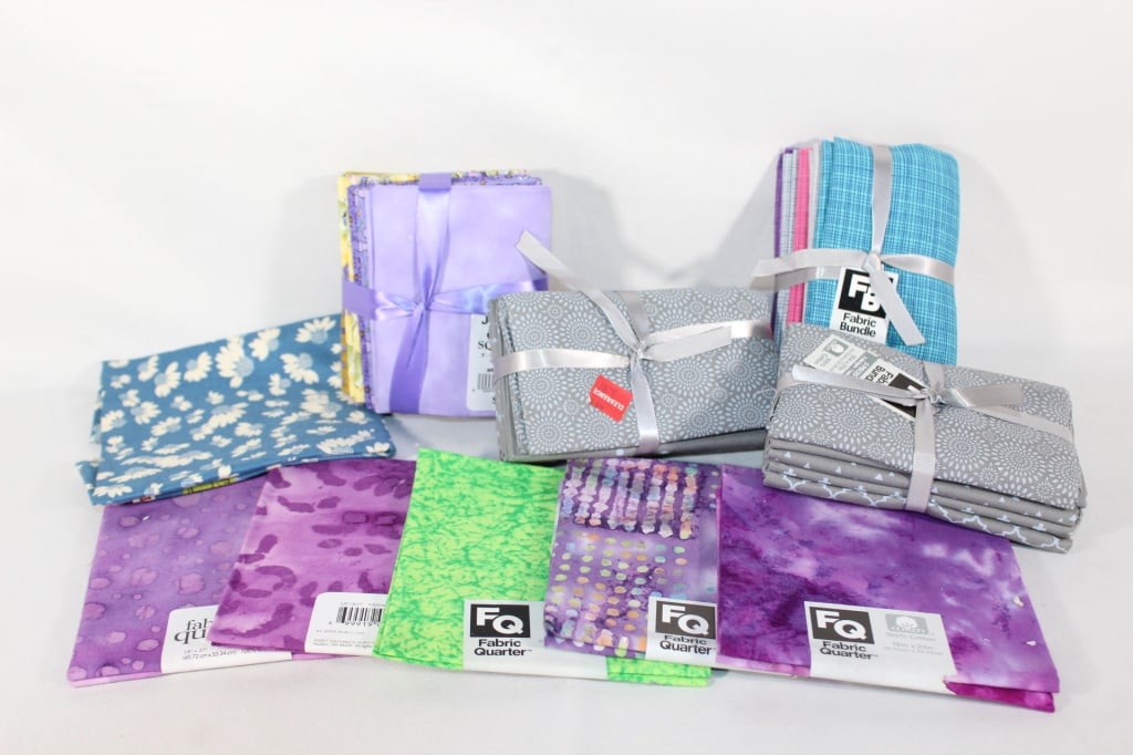 Lot of Quilt Fabric - Batik etc.: Good overall as pictured