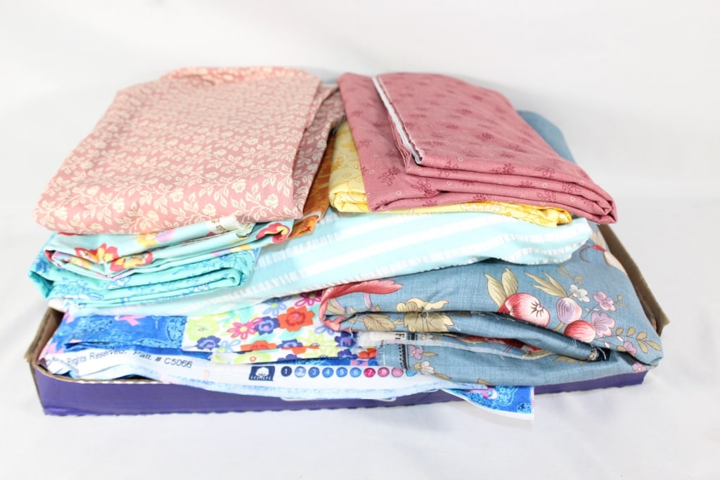 10 lbs Quilt Fabric - Arcadia etc,: Good overall as pictured